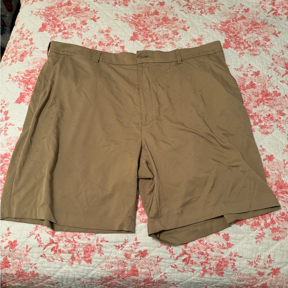 Men's Tan Shorts